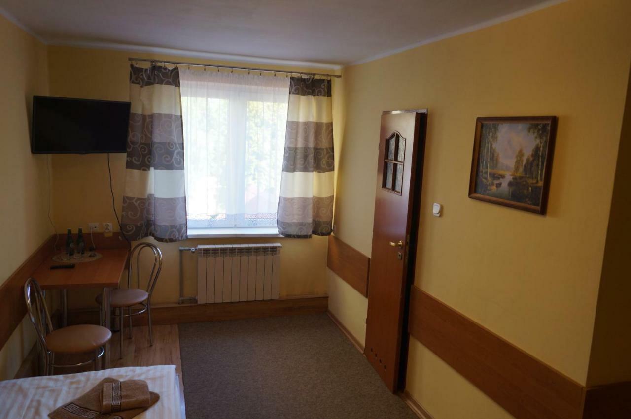 Hotel-Restauracja-Bar Rudka Ostrowiec Świętokrzyski Eksteriør bilde